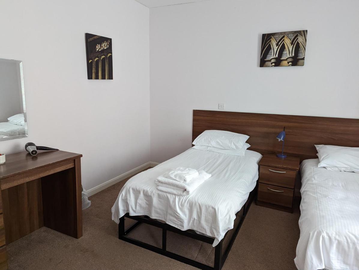 Barley Sheaf, Old Bridge Street En Suite Rooms, Room Only Truro Extérieur photo