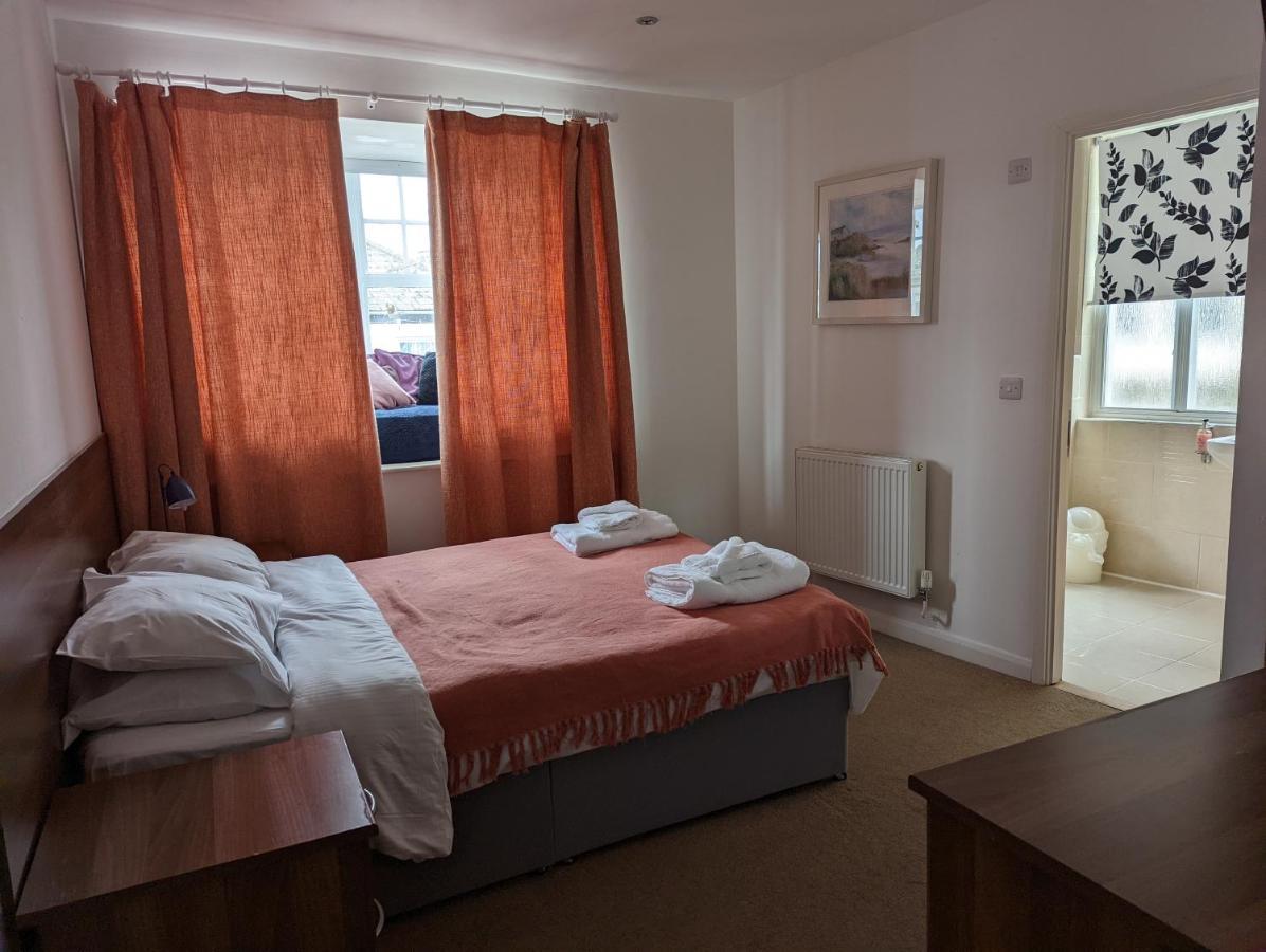 Barley Sheaf, Old Bridge Street En Suite Rooms, Room Only Truro Extérieur photo