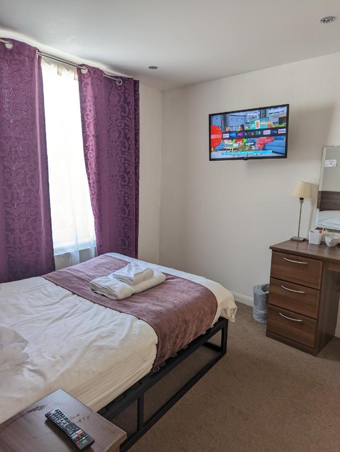 Barley Sheaf, Old Bridge Street En Suite Rooms, Room Only Truro Extérieur photo